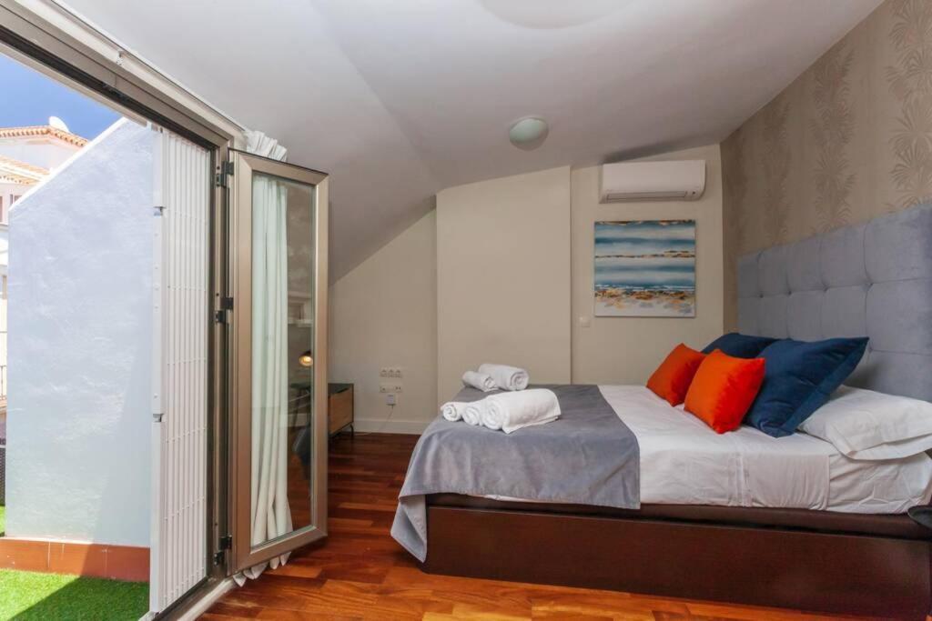 Precioso Atico Con Terraza Centro Historico Malaga Apartment Екстериор снимка